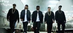 Straight_outta_Compton_Banner