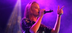 Zara_Larsson_Banner